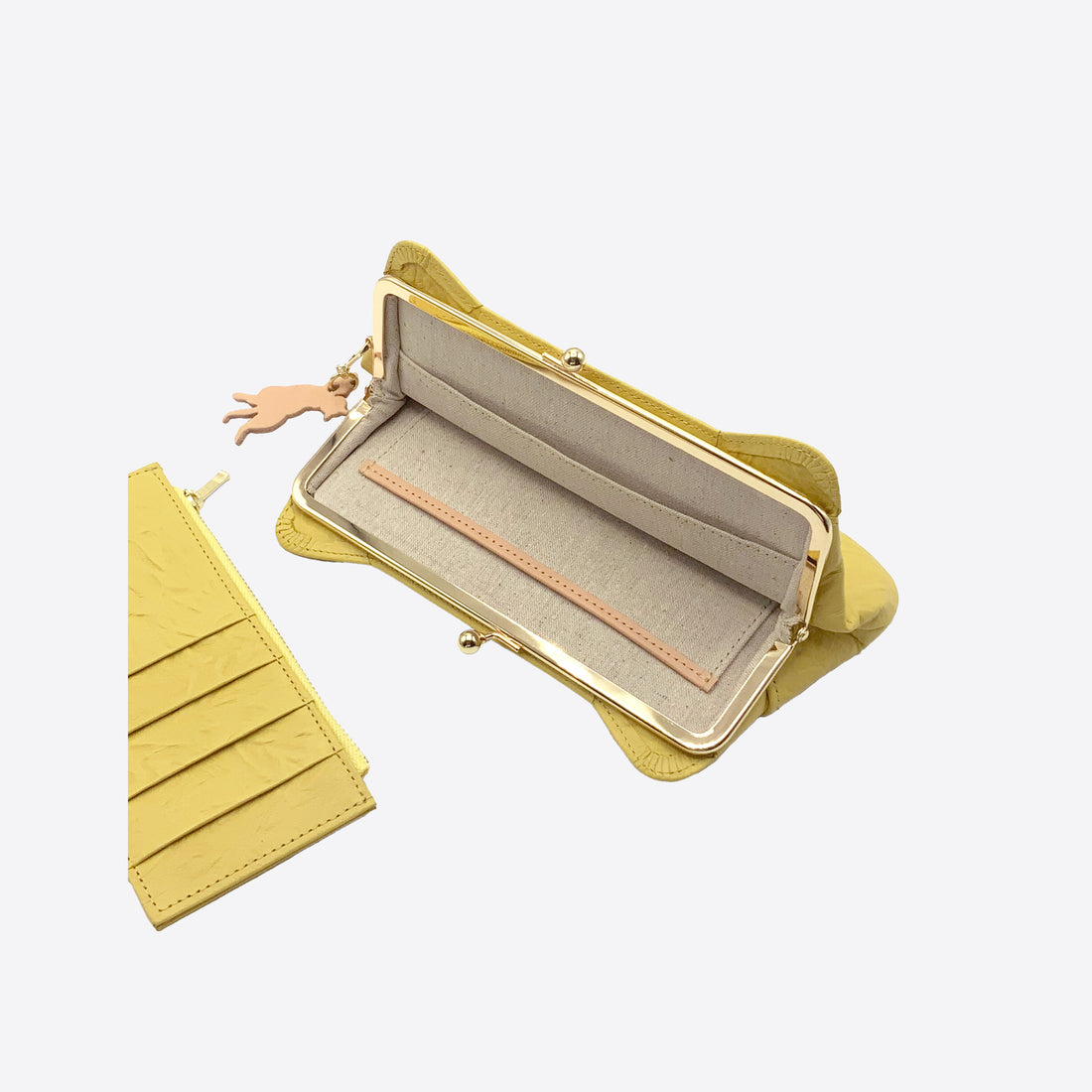 Clasp long wallet Greige &lt;Donation ticket ¥1,600 included&gt; an001