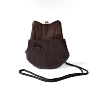 [Forever Home Project Item] Smartphone Pochette Old Tree Brown [No donation ticket] an005