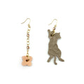 HANAEMU Flower Smile Earrings Greige <Donation ticket ¥150 included> an027