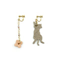 HANAEMU Flower Smile Earrings Greige <Donation ticket ¥150 included> an028 